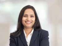 shazia khurshid headshot
