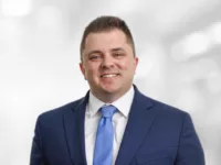 Justin Glosner headshot